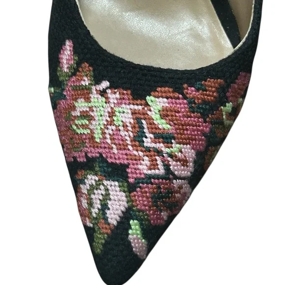 Lauren Ralph Lauren Lindella II Needlepoint & Suede Pump - Picture 3 of 9